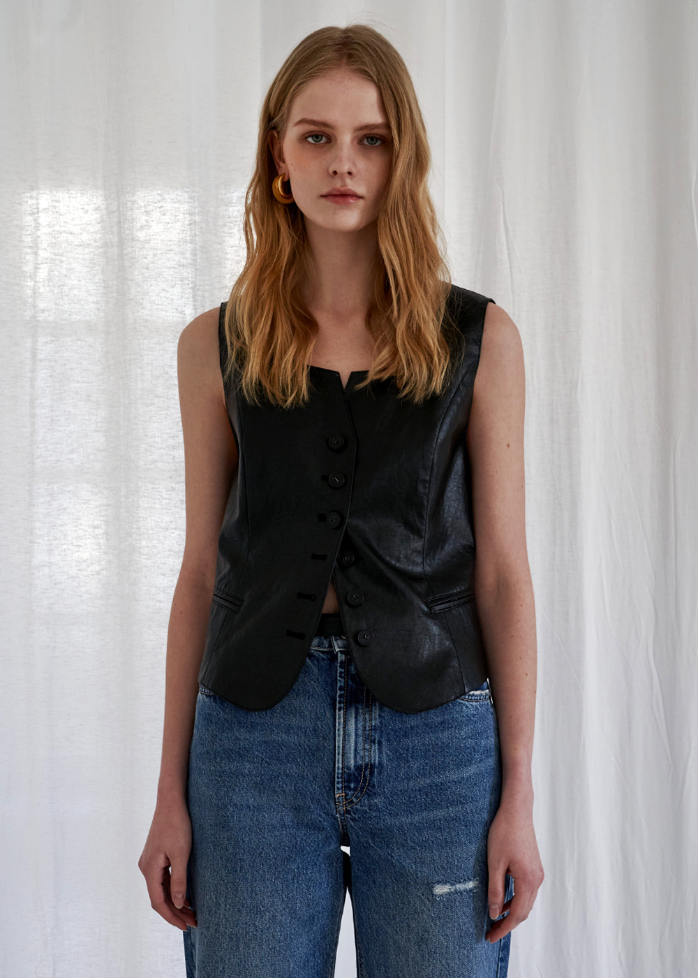 [SUSTAINABLE] ECO-LAETHER VEST _BLACK